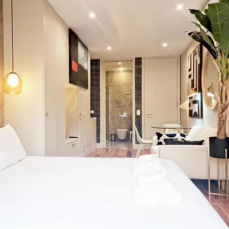 Апартаменты Chic In Downtown Baixa, Historic Center Лиссабон