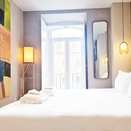 Апартаменты Chic In Downtown Baixa, Historic Center Лиссабон